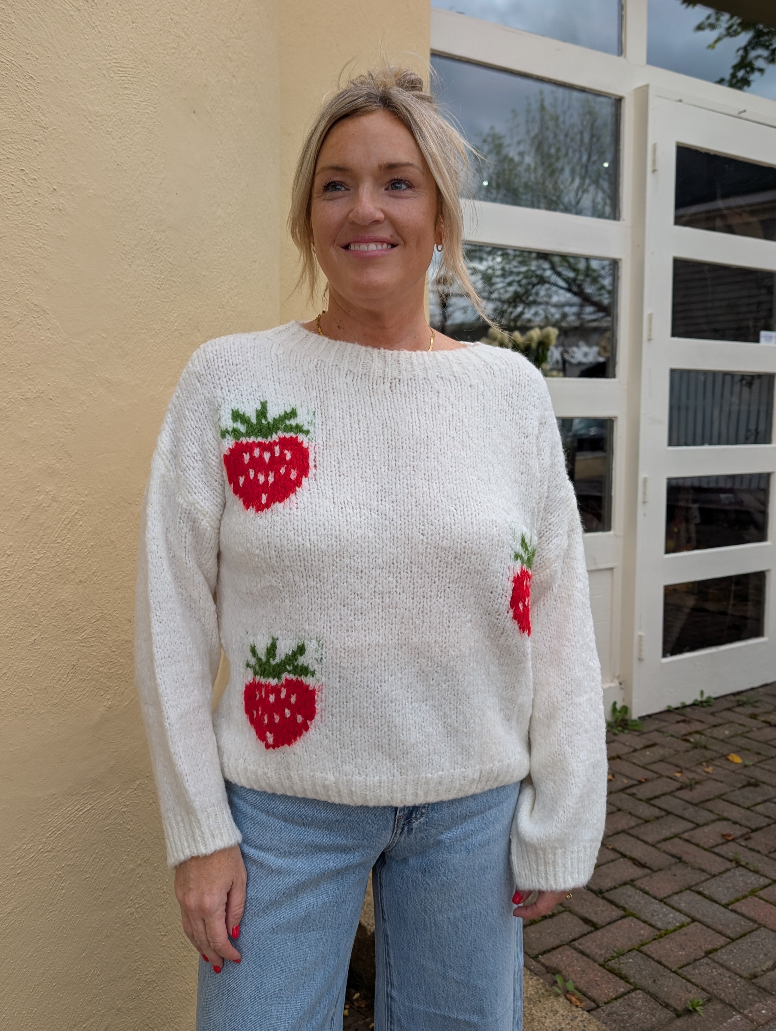 strawberry knit pullover