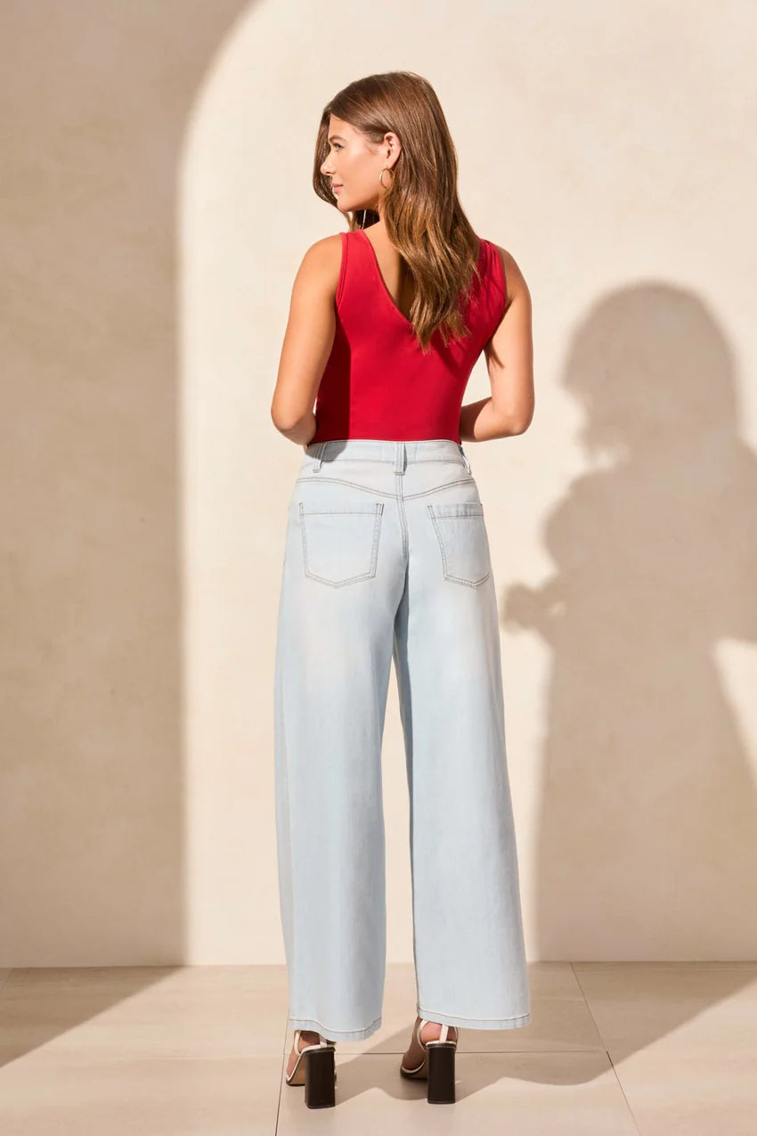 AUDREY LIGHT DENIM PLEATED WIDE LEG JEANS