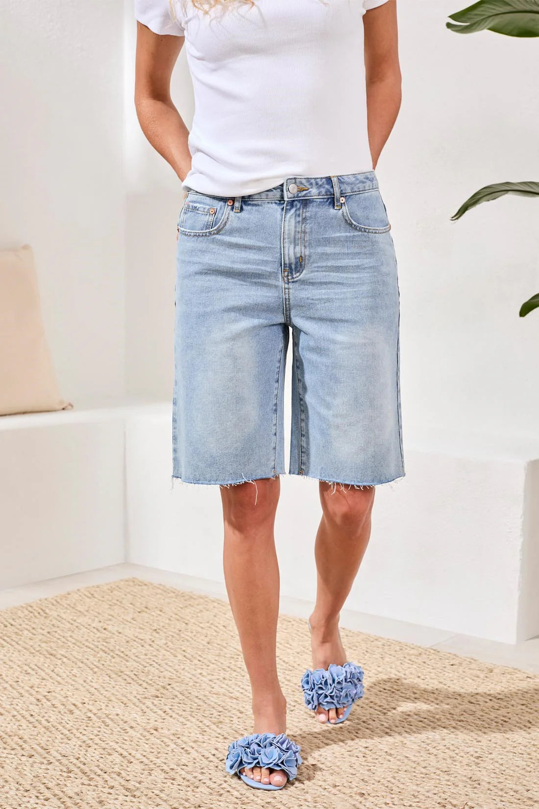 Brooke Hugging Wide Leg Denim Jorts